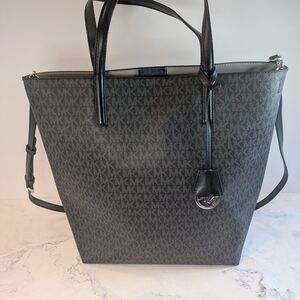 Michael Kors Hayley Large Logo Black Tote Bag